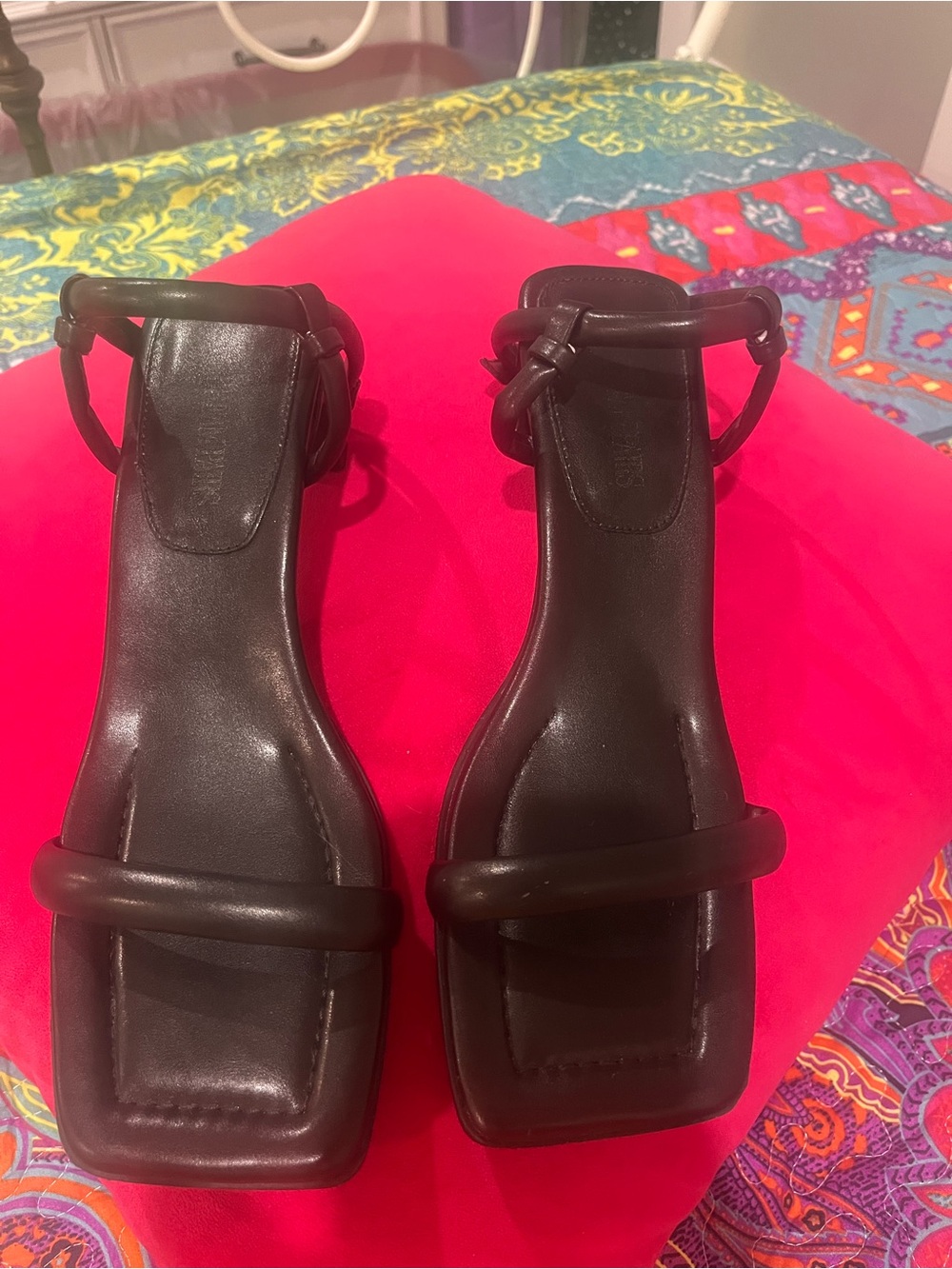 Dream Pairs Black Square-Toe Ankle-Strap Sandals
